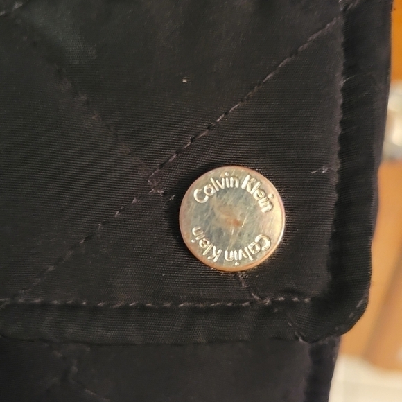 Calvin Klein Black Quilted Car Jacket M | Winter Workwear • Classic Everyday - Picture 10 of 10